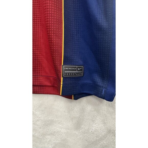Nike F.C. Barcelona 2020/21 Stadium Home Men's Jersey Size Medium - Picture 4 of 11